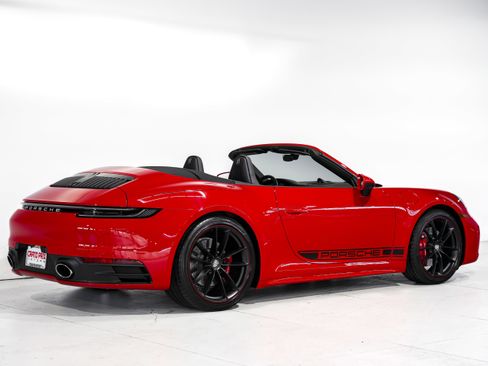 Used 2021 Porsche 911 Carrera S image 3