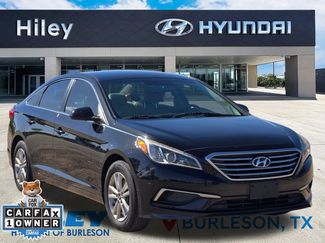 Used 2017 Hyundai Sonata SE w/ Cargo Package FWD video 2