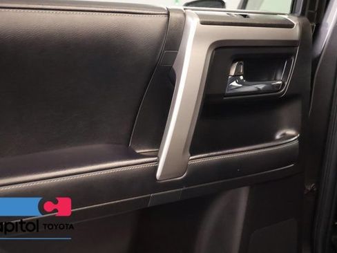 Certified 2023 Toyota 4Runner SR5 Premium w/ Moonroof Package AWD/4WD image 35