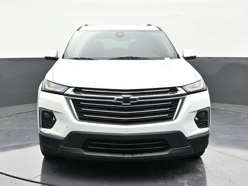 Used 2022 Chevrolet Traverse LT FWD image 8