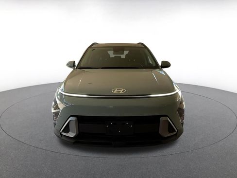 Used 2025 Hyundai Kona SEL image 11