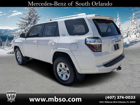 Used 2015 Toyota 4Runner SR5 image 17