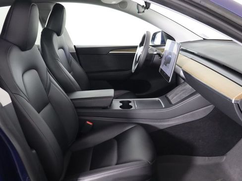 Used 2023 Tesla Model Y Long Range AWD/4WD image 17