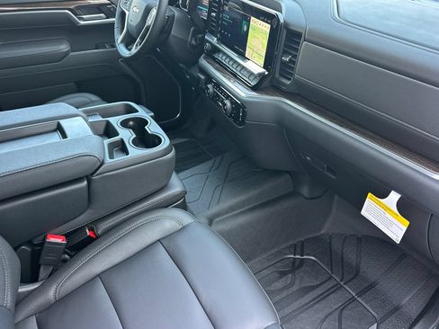 New 2026 Chevrolet Silverado 1500 LT w/ Leather Package RWD image 15