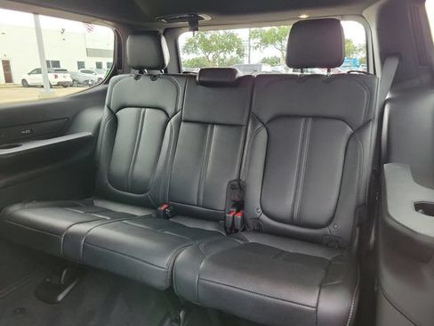 Used 2026 Jeep Grand Wagoneer Limited AWD/4WD image 11