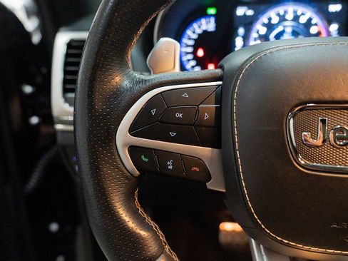 Used 2018 Jeep Grand Cherokee Trackhawk image 36