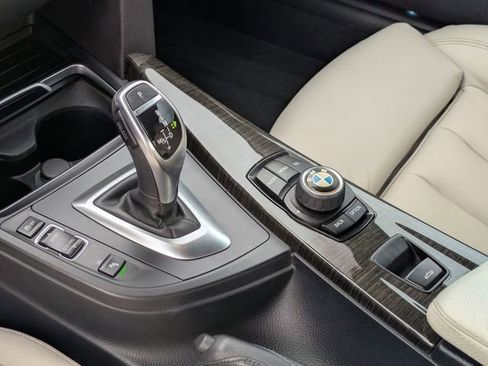 Used 2016 BMW 428i Convertible w/ Premium Package image 19