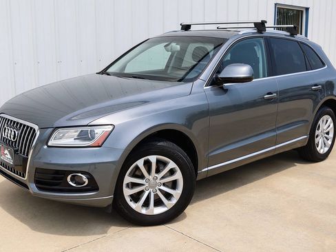 Used 2016 Audi Q5 2.0T Premium Plus w/ Technology Package AWD/4WD image 1