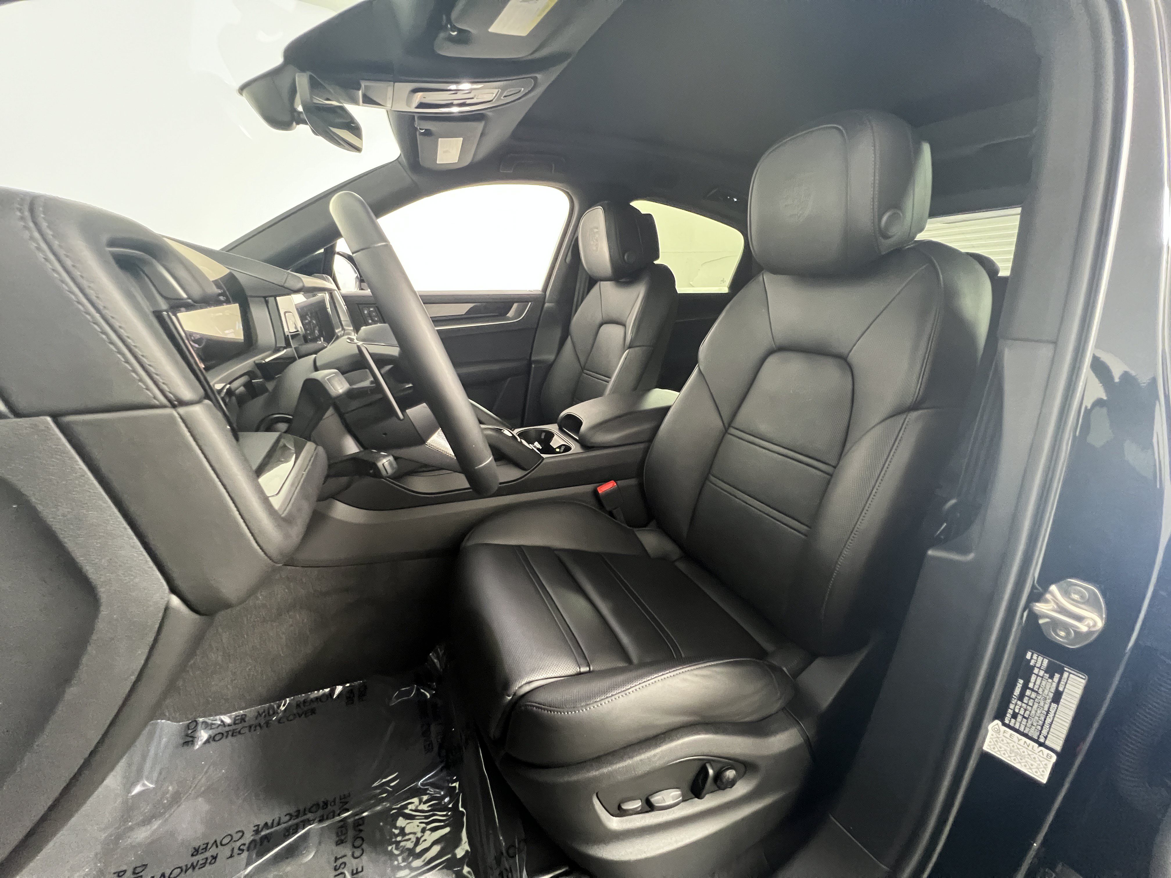 Certified 2024 Porsche Cayenne S AWD/4WD image 5