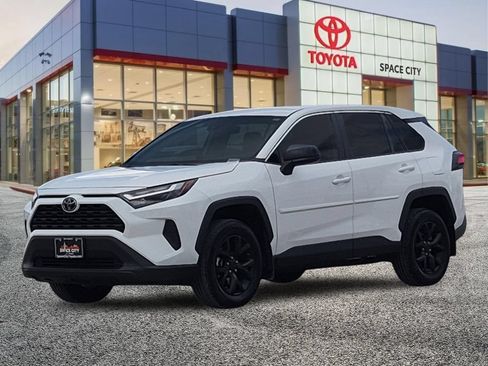 Used 2024 Toyota RAV4 LE FWD image 2