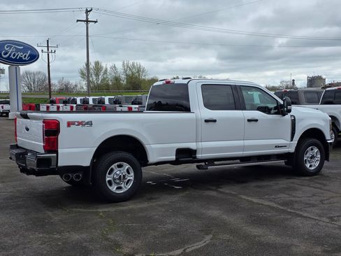 New 2026 Ford F350 XLT w/ 360-Degree Camera Package AWD/4WD image 27
