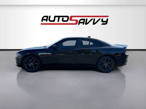 Used 2023 Dodge Charger SXT w/ Blacktop Package RWD image 4