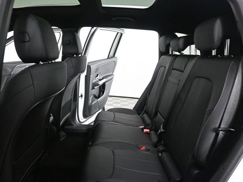New 2026 Mercedes-Benz GLB 250 image 19