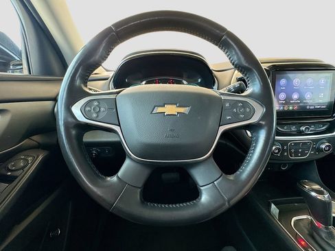 Used 2020 Chevrolet Traverse LT FWD image 11