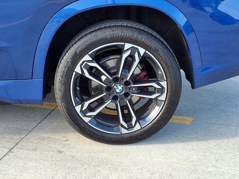 Used 2025 BMW X1 xDrive28i w/ Premium Package image 9