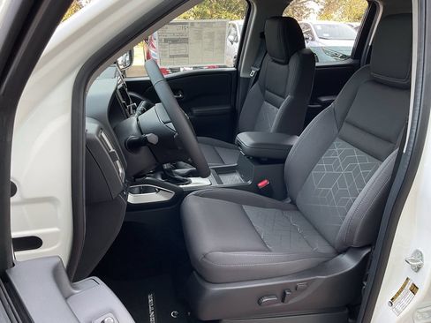 New 2026 Nissan Frontier SV w/ SV Convenience Package RWD image 13