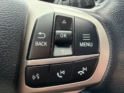 Used 2021 Ford Explorer Limited w/ Equipment Group 301A RWD image 19