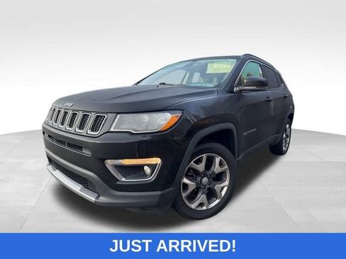 Used 2018 Jeep Compass Limited w/ Navigation Group image 1