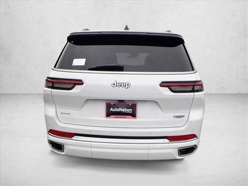 New 2025 Jeep Grand Cherokee L Summit image 3