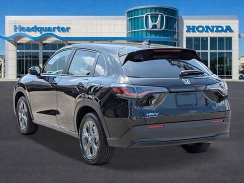 New 2027 Honda HR-V LX image 4