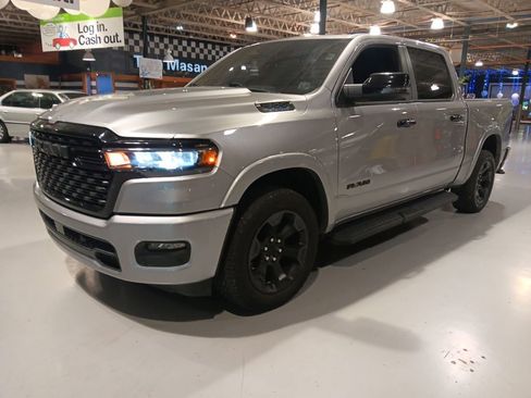 Used 2025 RAM 1500 Big Horn AWD/4WD image 1