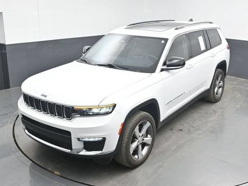 Used 2021 Jeep Grand Cherokee L Limited AWD/4WD image 15