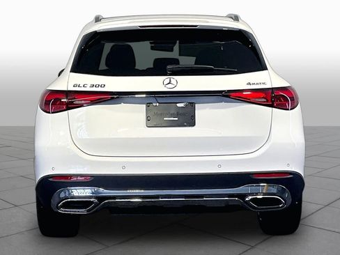 New 2026 Mercedes-Benz GLC 300 4MATIC image 4