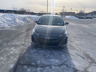 Used 2017 Toyota Prius Prime Premium video 2