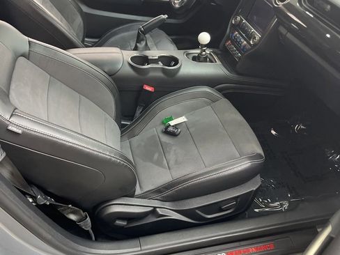 Used 2020 Ford Mustang Shelby GT350 w/ Technology Package image 14