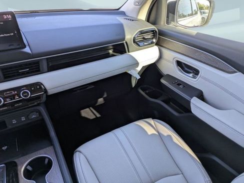 New 2026 Honda Pilot Elite image 18