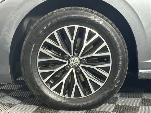 Used 2020 Volkswagen Jetta SE FWD image 37
