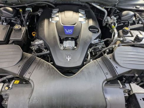 Used 2016 Maserati Ghibli S image 31