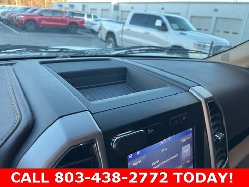 Used 2019 Ford F150 Lariat w/ Equipment Group 501A Mid image 24