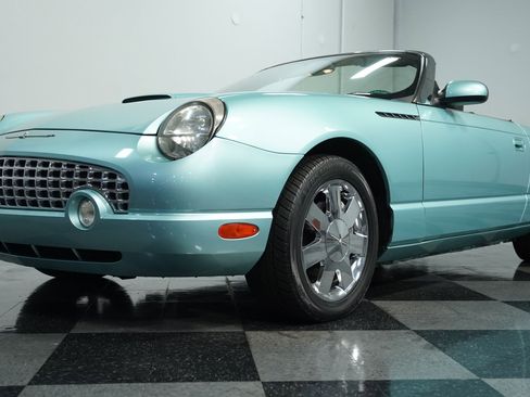 Used 2002 Ford Thunderbird image 19