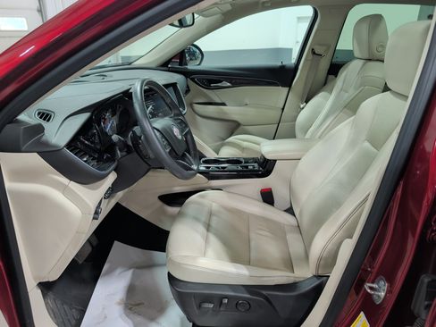 Used 2021 Buick Envision Essence w/ Technology Package I AWD/4WD image 7