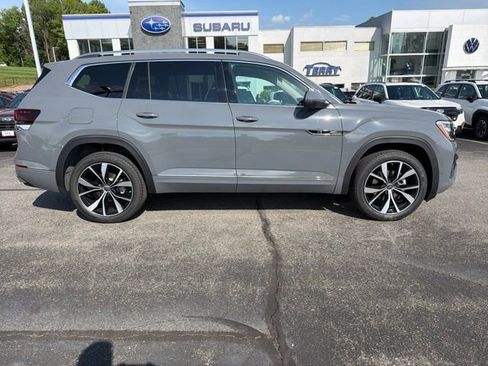 New 2026 Volkswagen Atlas SEL Premium R-Line AWD/4WD image 1