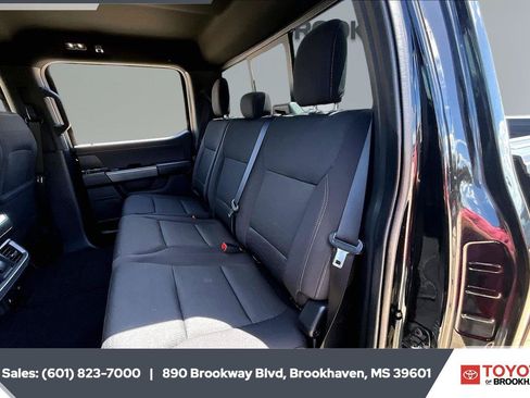 Used 2025 Ford F150 XLT w/ Equipment Group 302A MID AWD/4WD image 19
