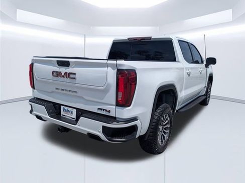 Used 2021 GMC Sierra 1500 AT4 w/ AT4 Premium Package AWD/4WD image 4