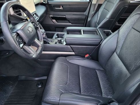 Used 2024 Toyota Tundra Limited image 12