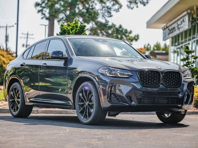 New 2025 BMW X4 xDrive30i w/ Premium Package