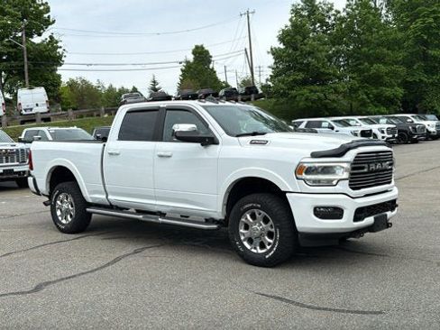 Used 2022 RAM 2500 Laramie AWD/4WD image 2