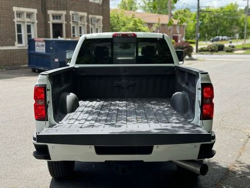 Used 2016 Chevrolet Silverado 2500 High Country w/ Duramax Plus Package AWD/4WD image 6