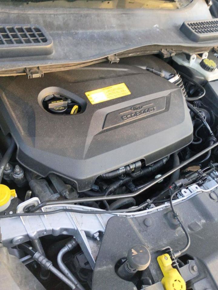 Used 2015 Ford Escape Titanium FWD image 6