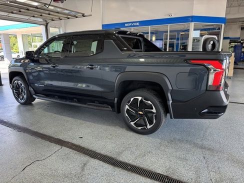 New 2026 Chevrolet Silverado EV LT image 5