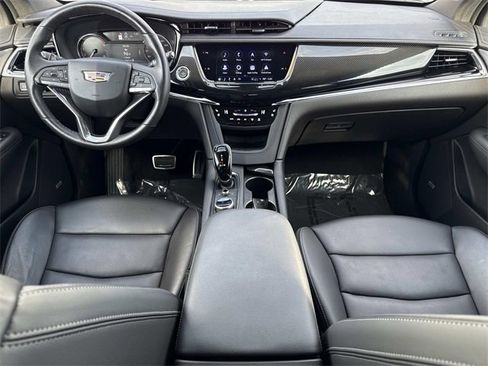 Certified 2023 Cadillac XT6 Sport image 17