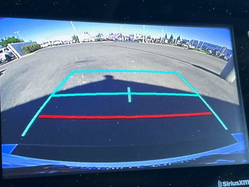 Used 2023 Toyota Camry SE image 19