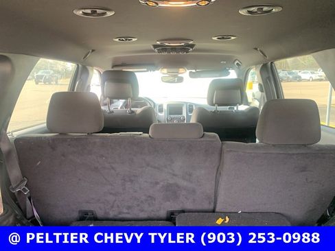 Used 2019 Dodge Durango SXT image 17
