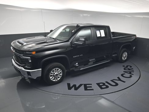 Used 2025 Chevrolet Silverado 2500 LT w/ Convenience Package AWD/4WD image 30