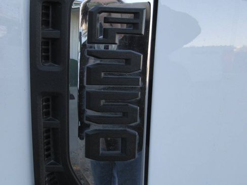 Used 2024 Ford F250 Lariat AWD/4WD image 12
