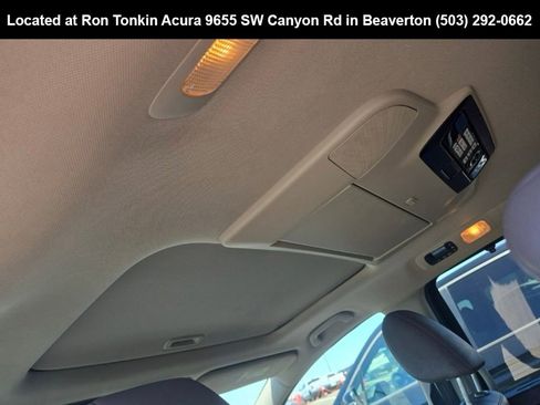 Used 2016 Honda Odyssey Touring image 9